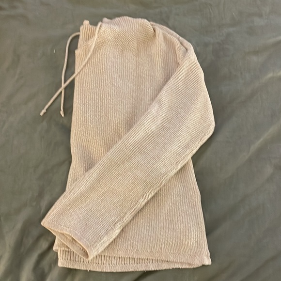 LEVIS LOUNGE SWEATSHIRT W/DRAWSTRINGS - Picture 2 of 2